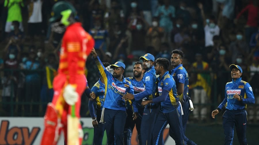Sri Lankan bowlers dominates as Zimbabwe suffers a huge defeat in series decider