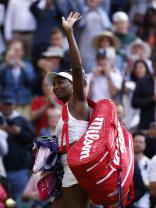 Venus Williams falls early in first match at her 24th Wimbledon; loses to Elina Svitolina
